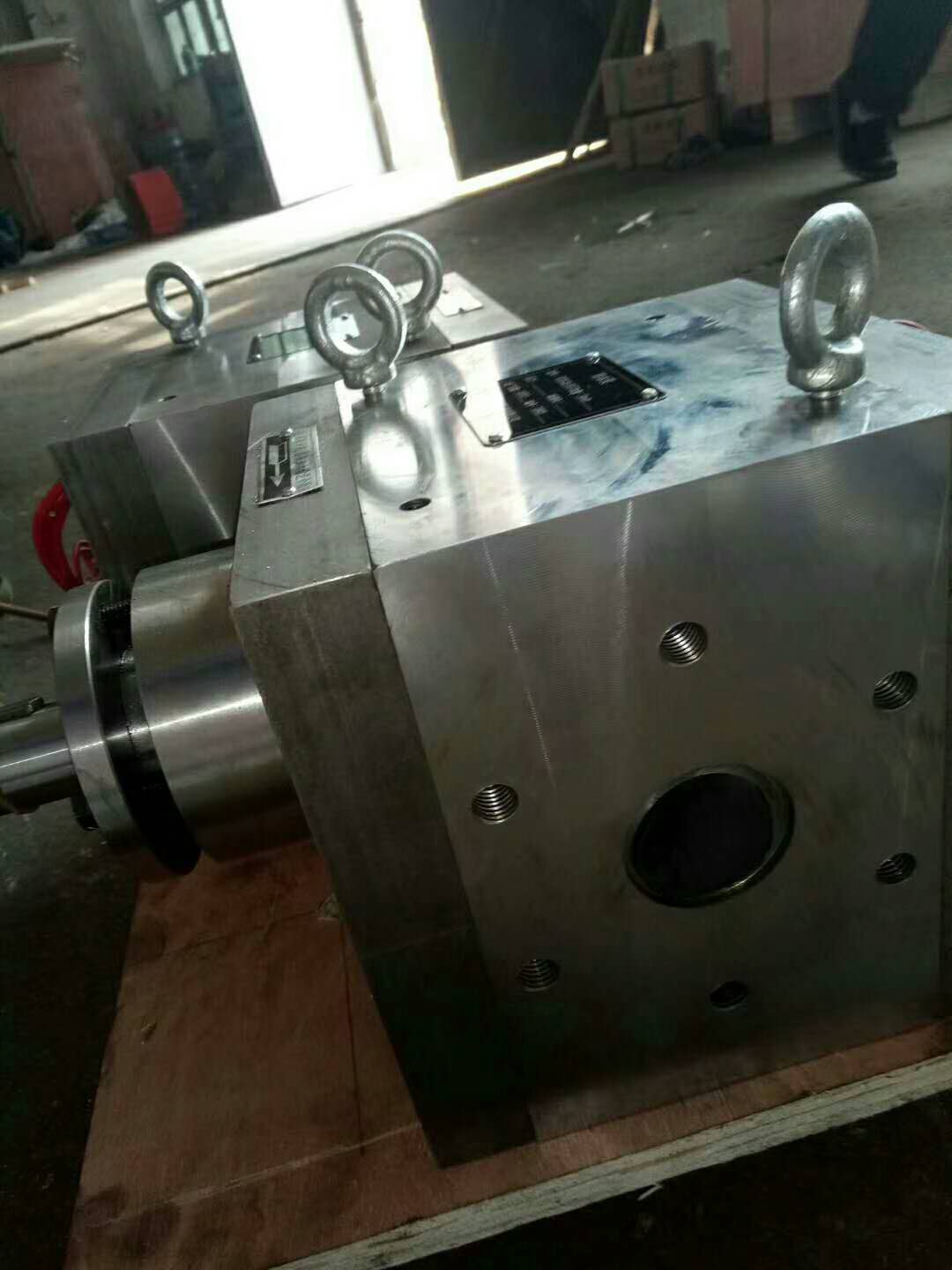 熔體計(jì)量泵100CC