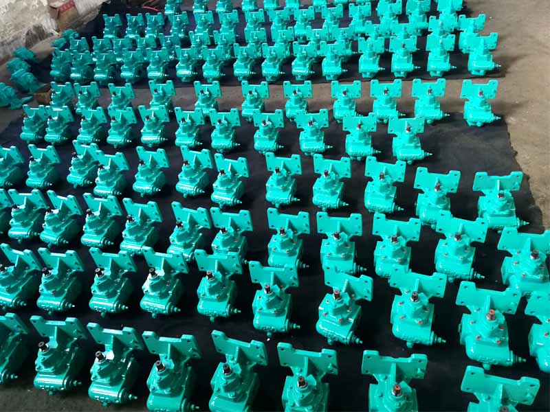 遠東泵業為俄羅斯用戶定制的2CY-12齒輪油泵一批